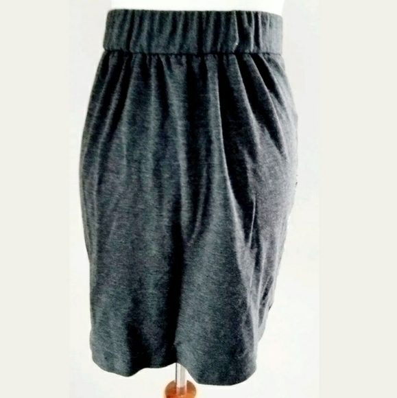 💥NWT💥 ANN TAYLOR SILVER SEQUIN KNIT SKIRT SZ M - Picture 6 of 8